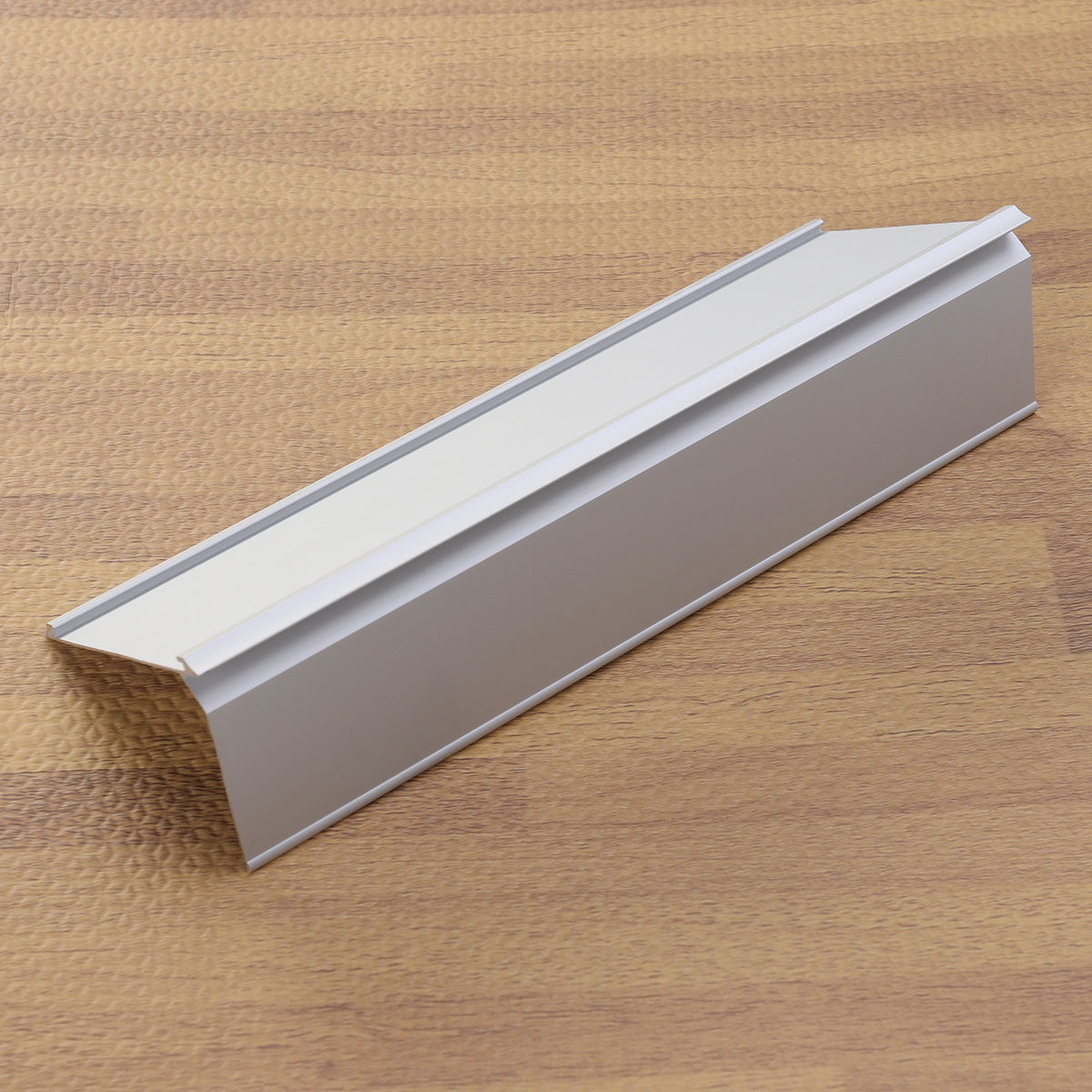 Premium L-Shaped Aluminum Busi - Desk Name Plate 评论和价格