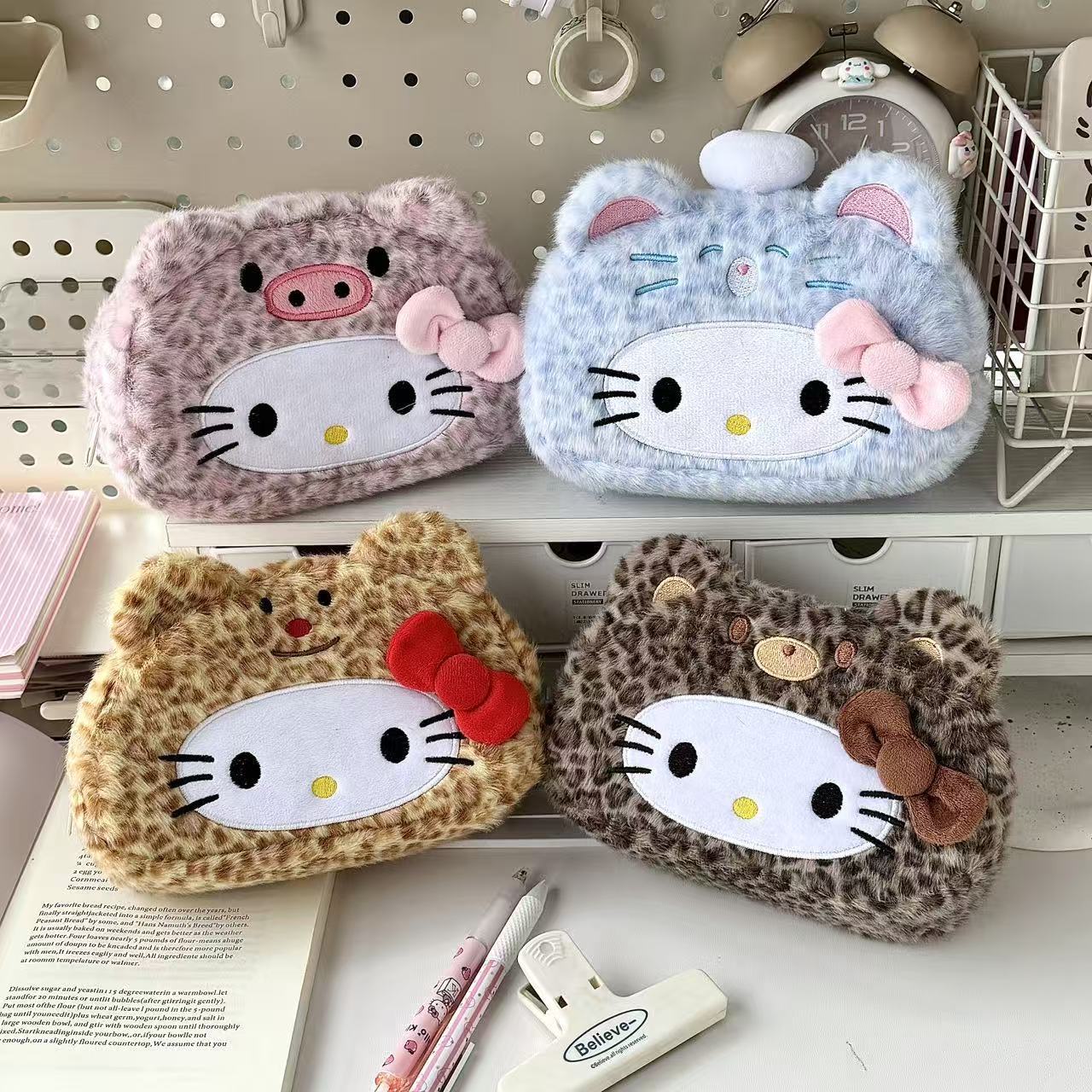 New Sanrio's Leopard Print Hel - Pencil Case Large 评论和价格